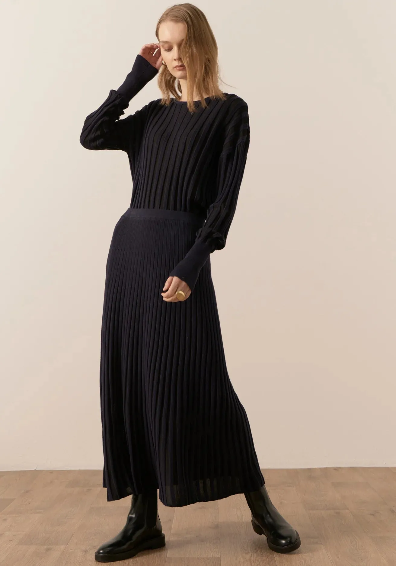 Atrium Ribbed Top | Ink / Black
