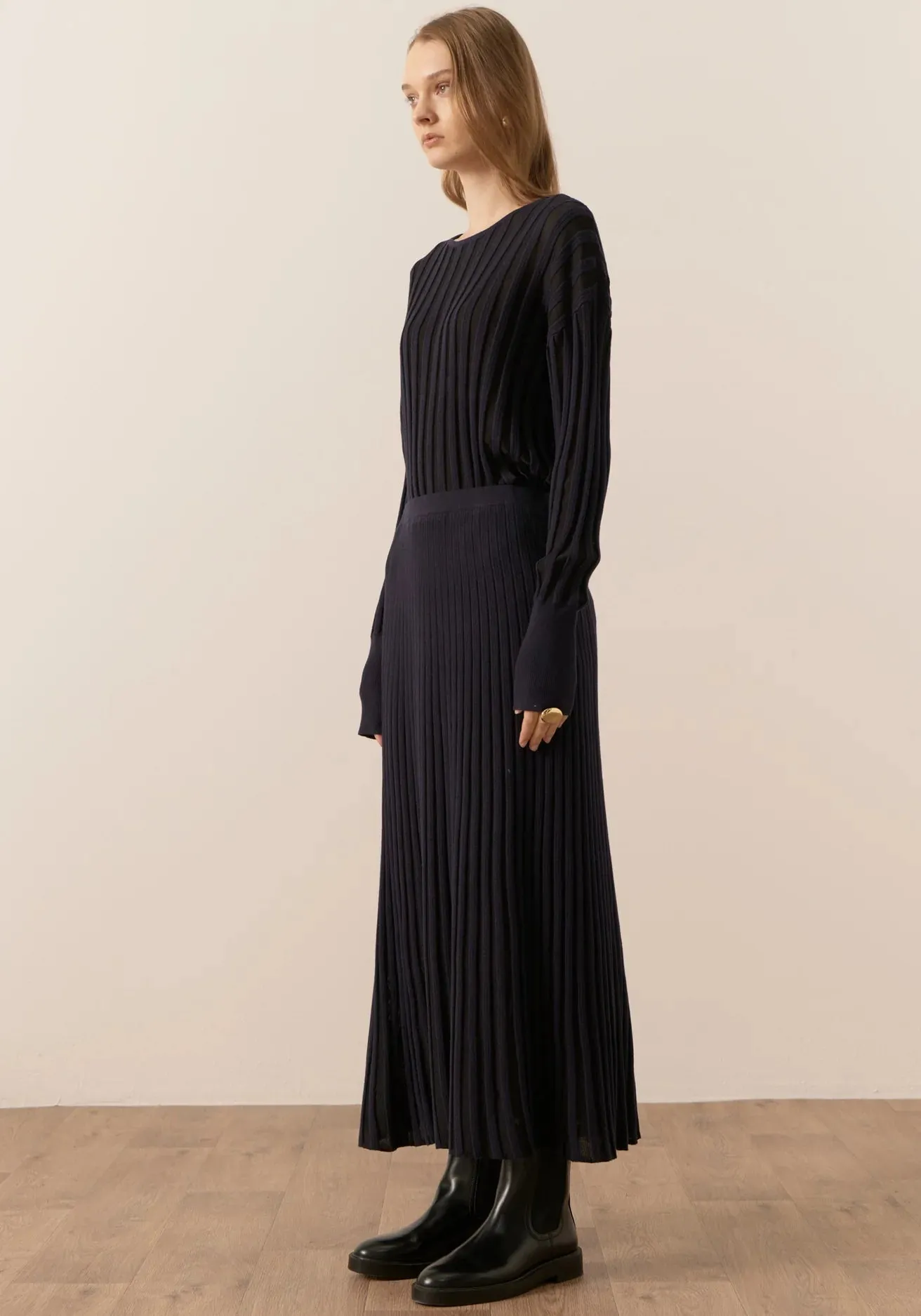 Atrium Ribbed Top | Ink / Black