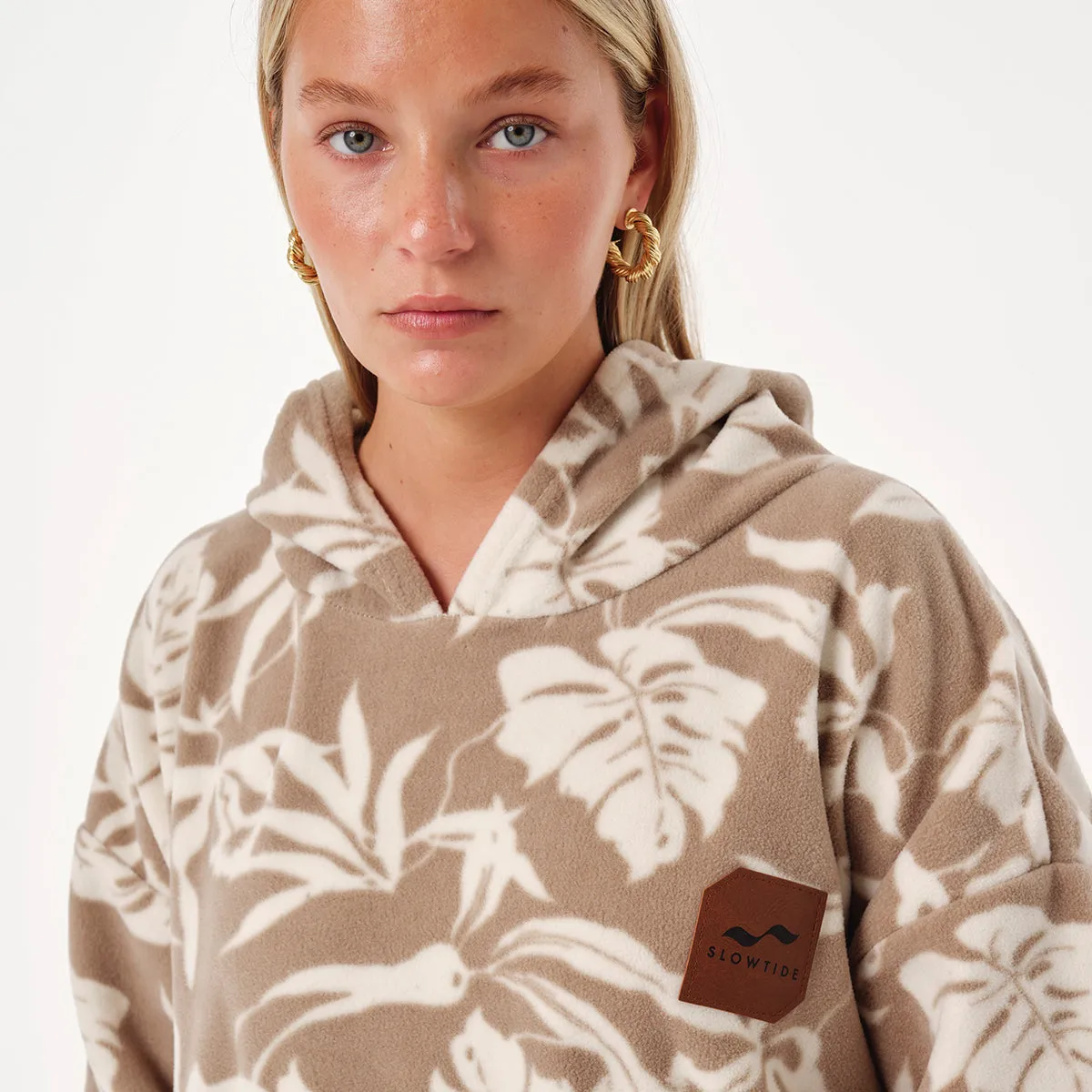 Hauke Chilling Fleece Poncho