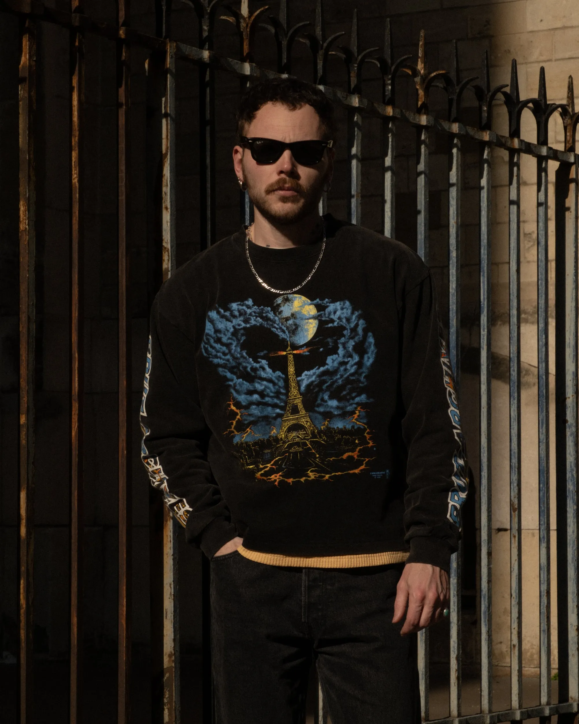THE EIFFEL TOWER TEE