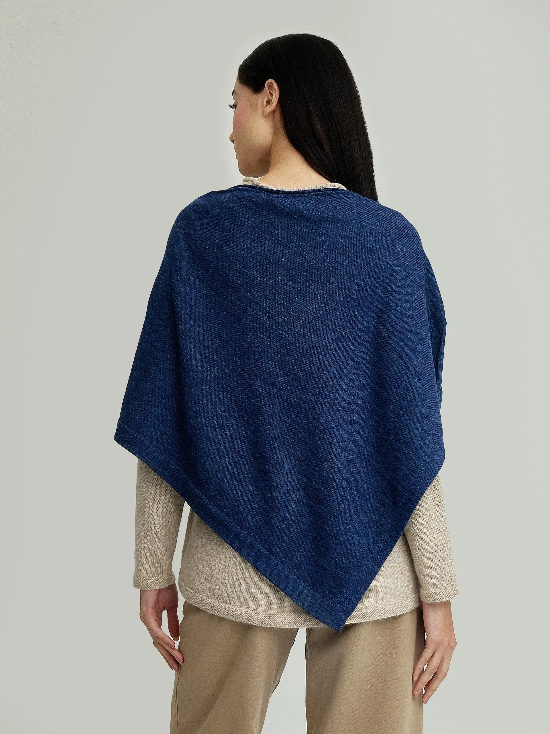 Yura Poncho Baby Alpaca Color Blue